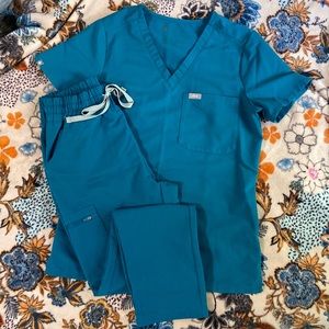 Figs Scrub Set Pacific Blue